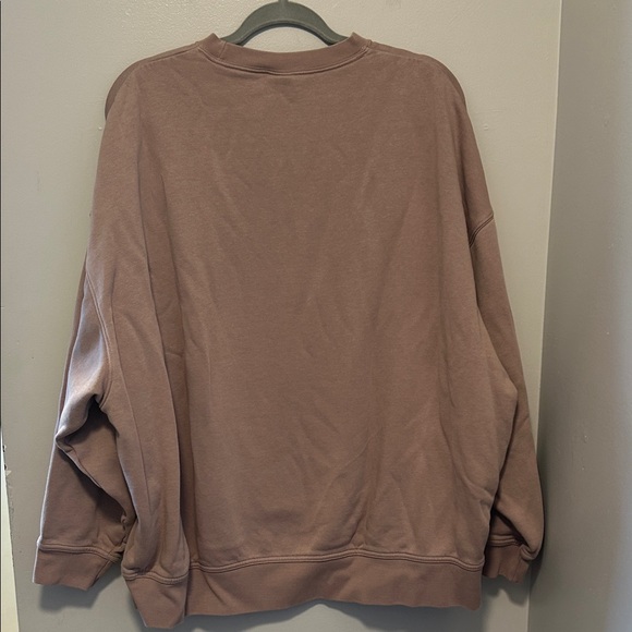 Nike Women’s Sportswear Phoenix Fleece Oversized Crew-Neck Sweatshirt Size M - Picture 2 of 5